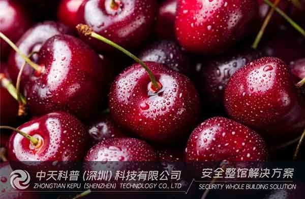 日常生活安全报道-吃车厘子吃进急诊？